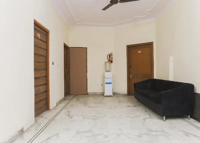 Hotel O Jps Dc Residency New Delhi