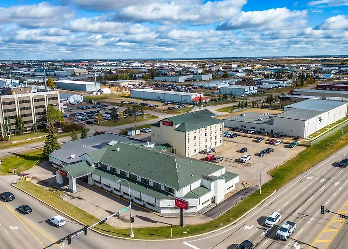 Ramada By Wyndham Nisku Edmonton Airport Hotel