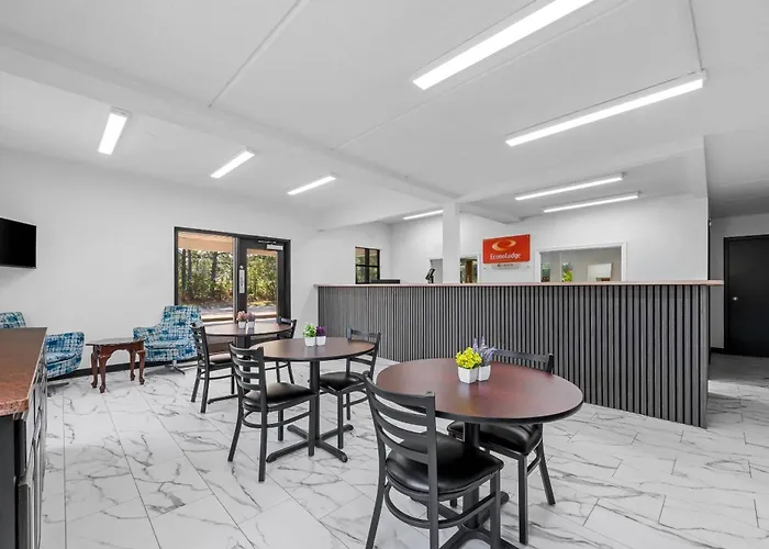 Econo Lodge Inn & Suites Lugoff