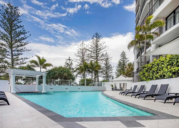 Mantra Coolangatta Beach Gold Coast