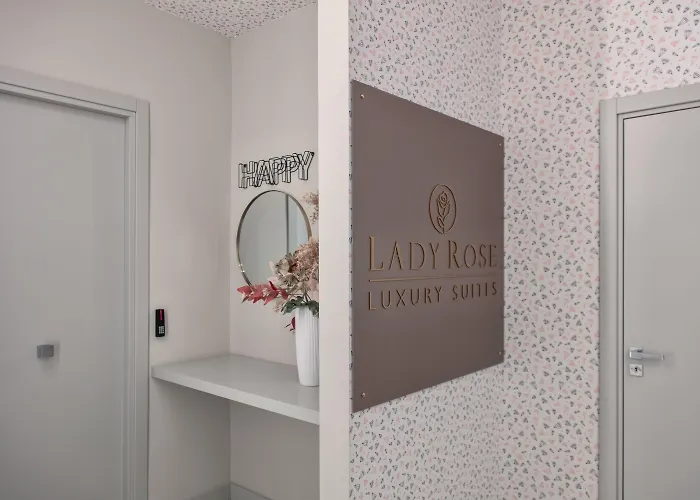 Lady Rose