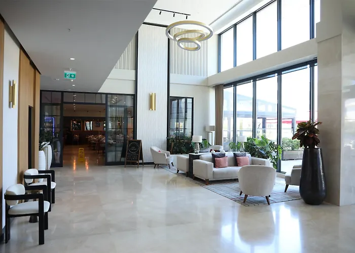 Ramada By Wyndham Izmir Aliaga
