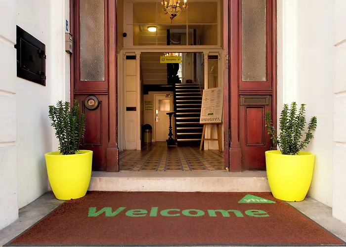 Yha London Earl'S Court