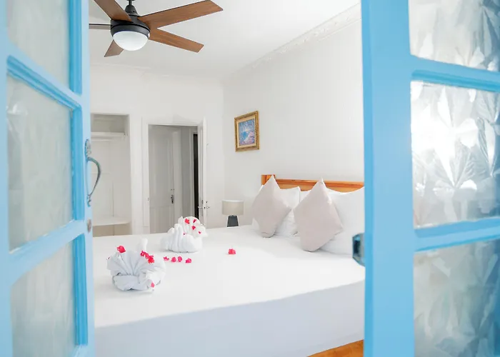Beyond Sunset Resort & Villas