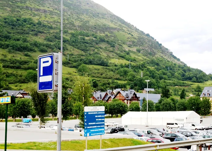 Hotel Urogallo Viella