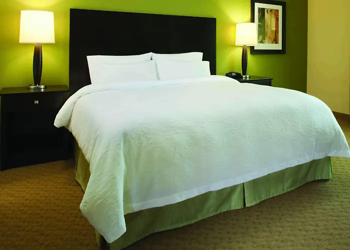 Hampton Inn Milwaukee Northwest