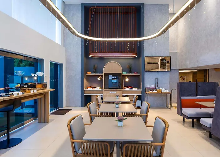 Novotel Living Singapore Orchard