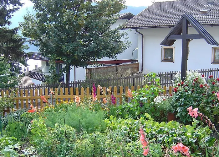 Pension Villa Claudia Augusta Resia
