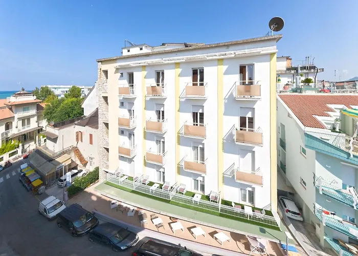 Hotel Star