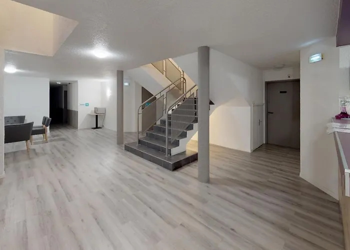 Hôtel du stade ex Kyriad Direct Lille Est Stade Pierre Mauroy